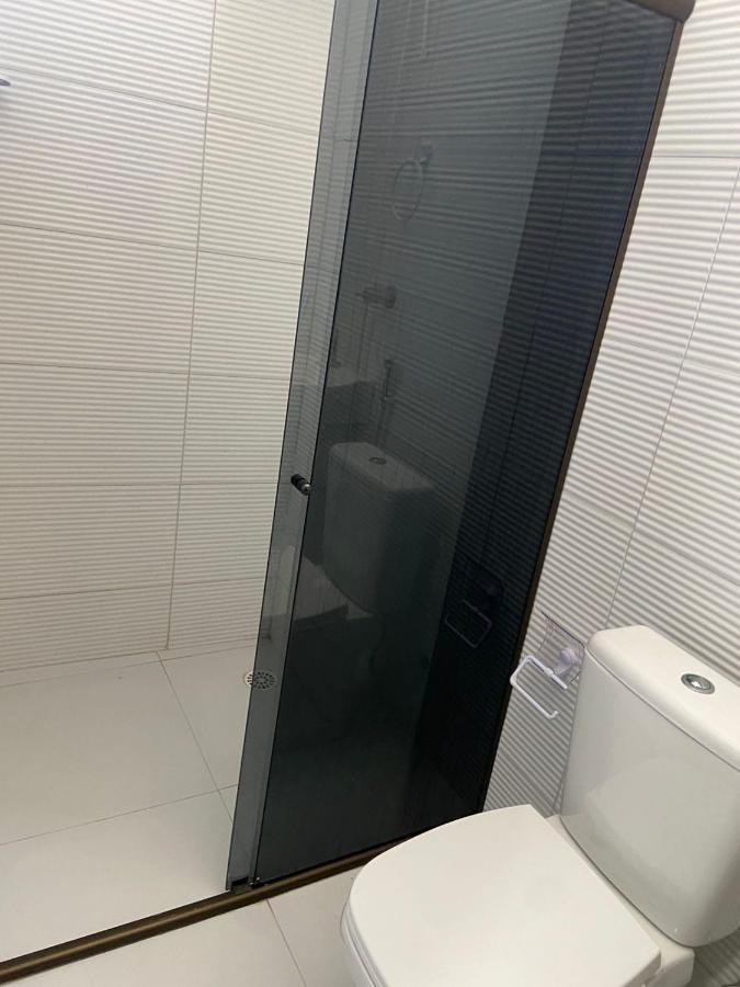 Апартаменты Alves Flats Порту-де-Галиньяш Экстерьер фото