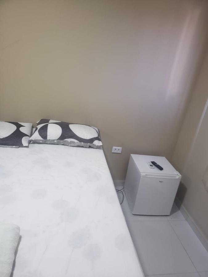 Апартаменты Alves Flats Порту-де-Галиньяш Экстерьер фото